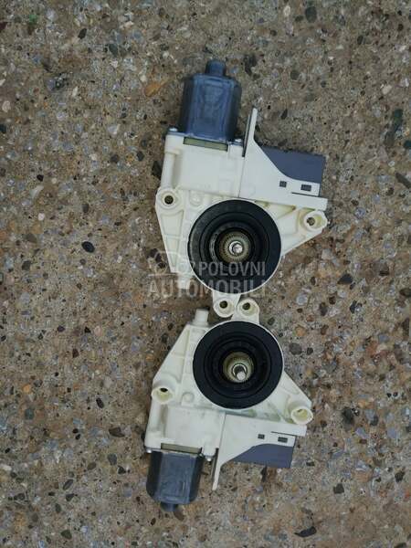 Zadnji podizaci motoric za Peugeot 407