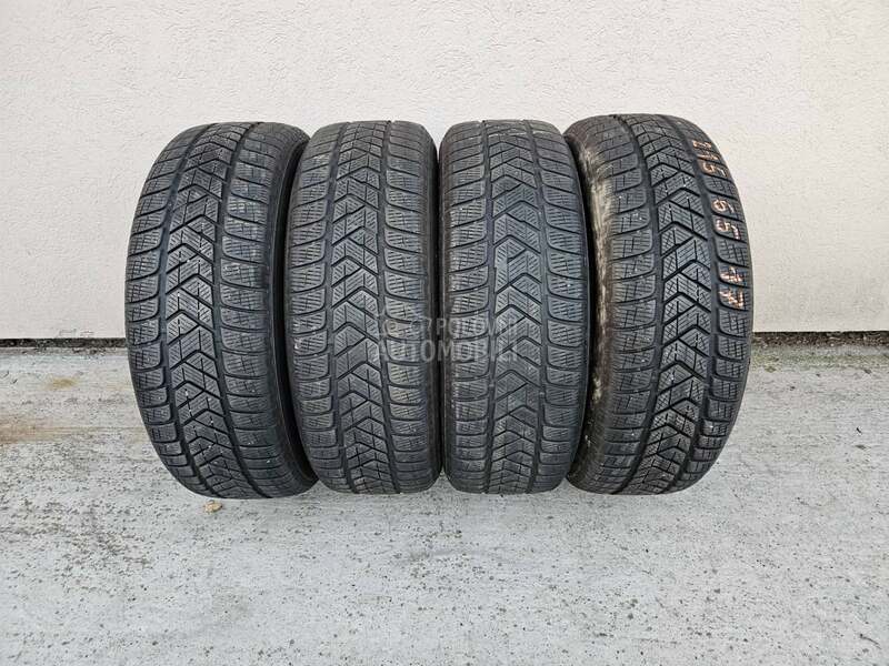 Pirelli 215/65 R17 Zimska