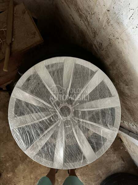 Aluminijumske felne  19" 5 x 112