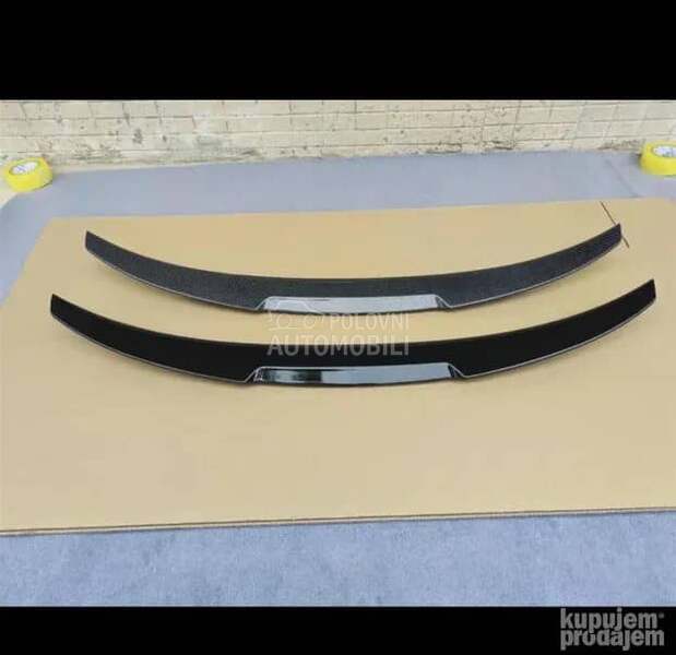 F30 M4 spojiler crni lak za BMW 428, 420, 430 ...