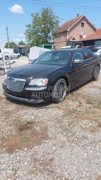 Lancia Thema 2013 photo 2