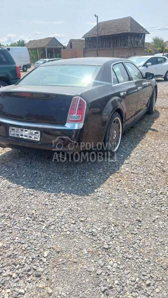 Lancia Thema 2013 photo 4