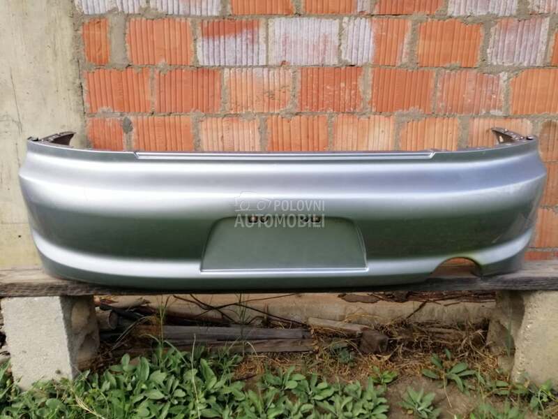 Zadnji branik od osmice, za Mitsubishi Lancer od 2003. do 2005. god.
