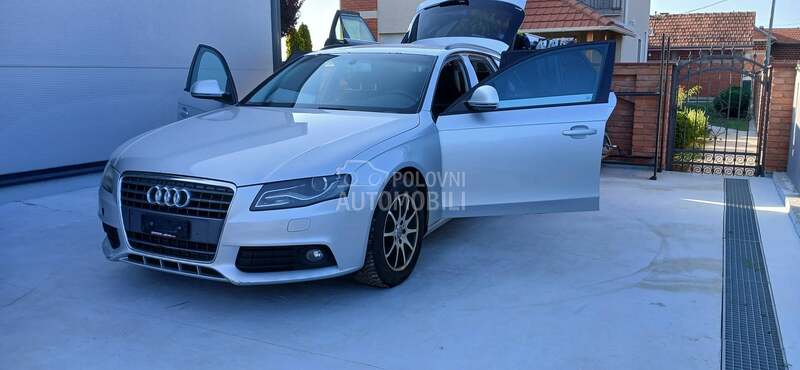 Audi A4 B8 8K 2009. god. -  kompletan auto u delovima