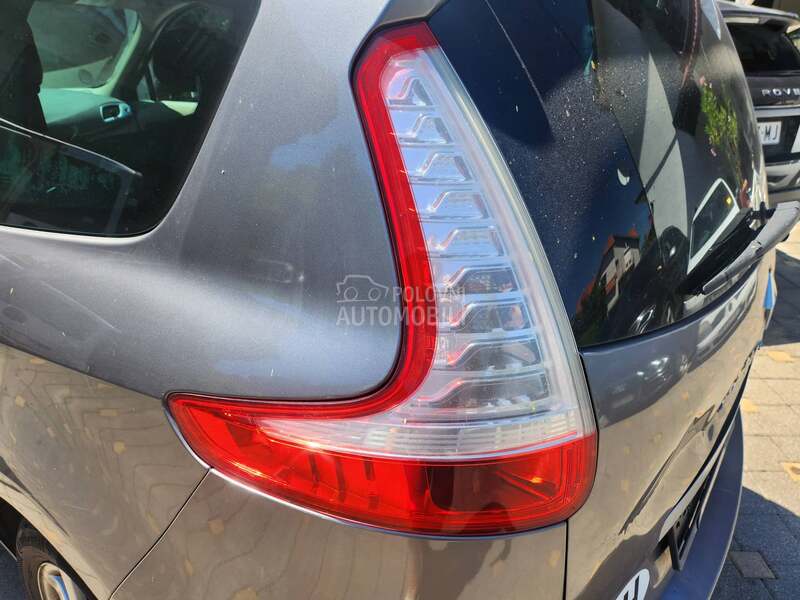stop svetla za Renault Grand Scenic od 2009. do 2015. god.