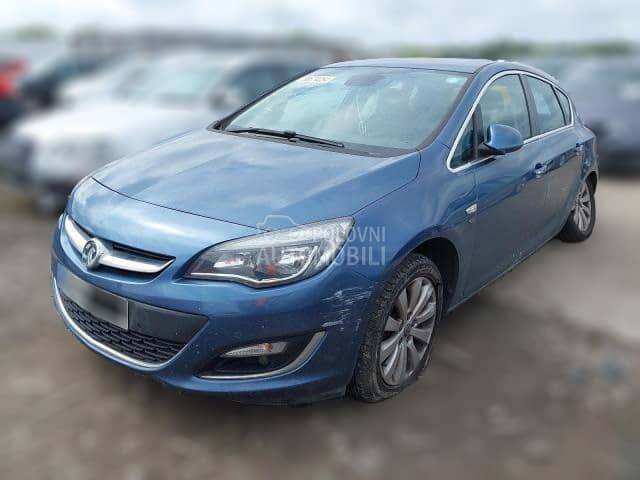 Opel Astra J A20DTH 2013. god. -  kompletan auto u delovima