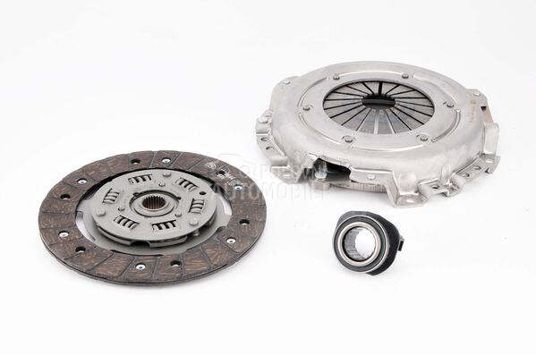 Set kvacila za Mitsubishi Carisma od 1996. do 2006. god.