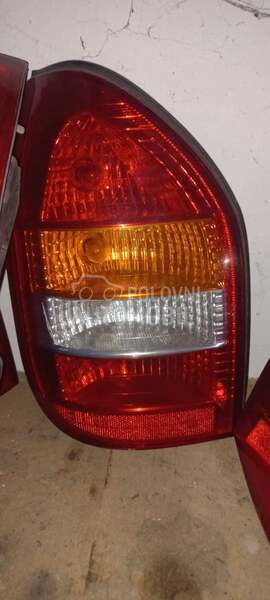Leva lampa za Opel Zafira