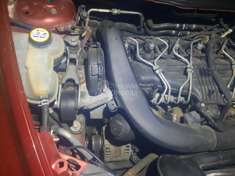 Motor Delovi Motora za Volvo C30, C70, S40 ... od 2000. do 2015. god.