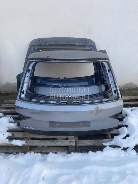 Gepek vrata za Škoda Superb od 2015. do 2024. god.