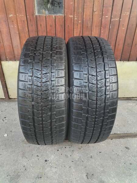 Falken 215/60 R17 Zimska