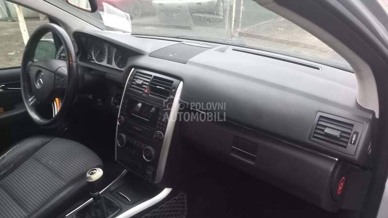 B klasa W245 Tabla crna za Mercedes Benz B Klasa od 2004. do 2010. god.