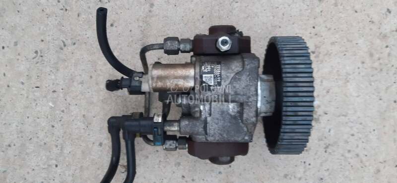 Bosch pumpa 1.7cdti 96kw za Opel Meriva, Astra J, Mokka od 2012. do 2015. god.