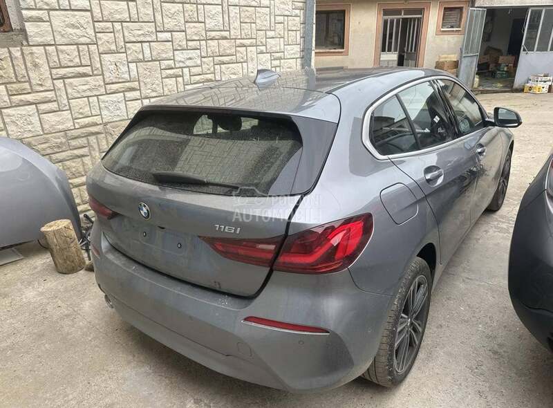 f40 staklo u vratima za BMW Serija 1 od 2006. do 2023. god.