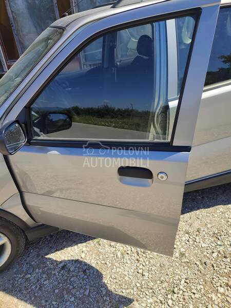 vozaceva vrata za Subaru Justy od 2004. do 2007. god.