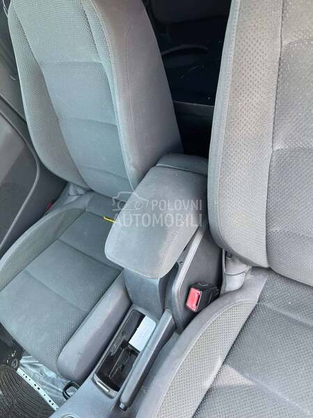 Sedišta za Volkswagen Golf 5