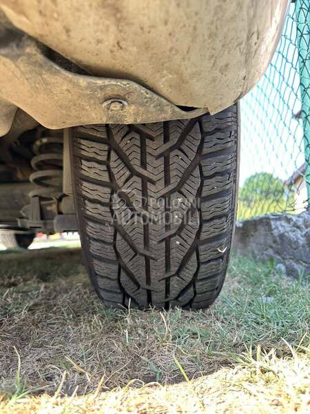 Taurus 205/55 R16 Zimska