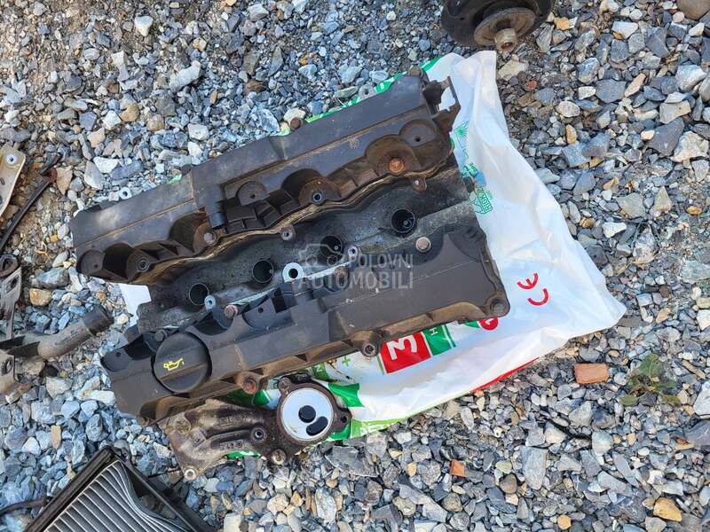 glava motora za Citroen C3, C3 pluriel od 2002. do 2009. god.