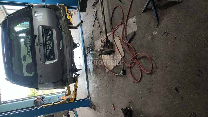 zadnji trap za Suzuki Ignis od 2004. do 2007. god.