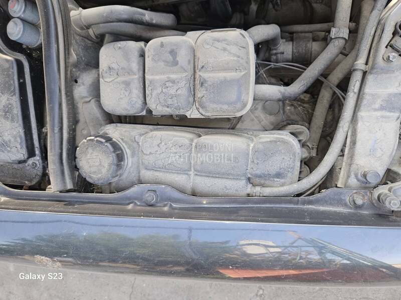 E klasa posuda vode za Mercedes Benz A Klasa, B Klasa, C Klasa ... od 2000. do 2015. god.
