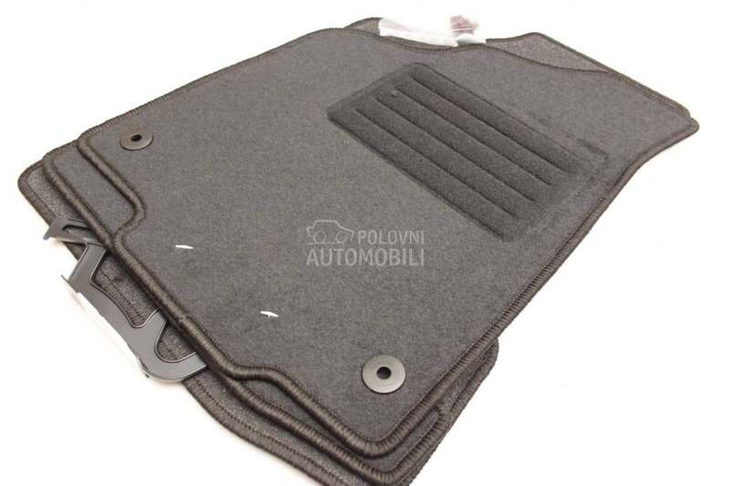 Petex tepih patosnice za Volkswagen Polo od 2000. do 2001. god.