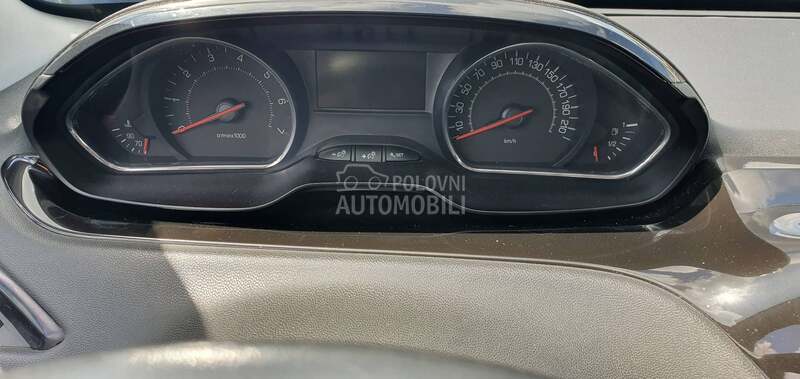 Kilometar sat - brzinomer za Peugeot 208