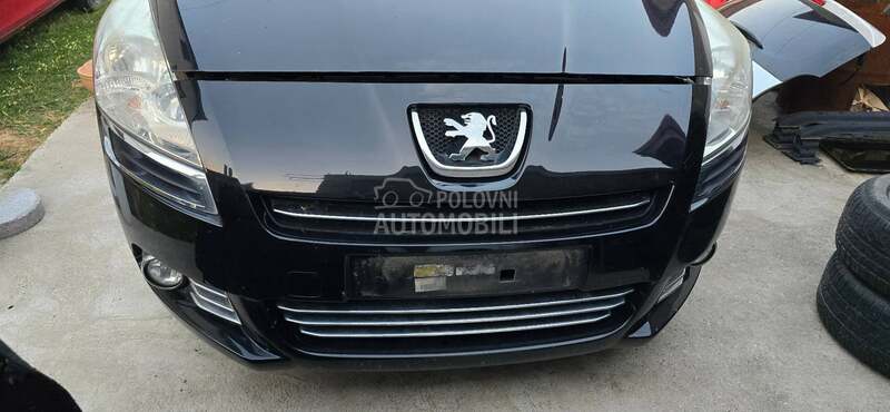Branik za Peugeot 5008