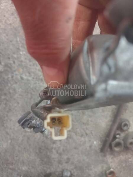 Motor zadnjeg brisača za Mazda 5 od 2005. do 2010. god.