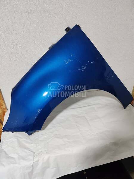 levo krilo za Reno senic 3 za Renault Scenic