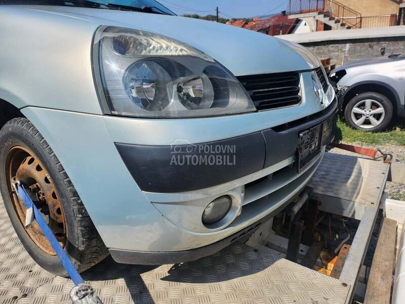branik za Renault Clio od 2000. do 2008. god.