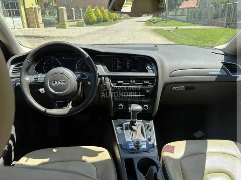 Centralna - središnja konzola B8 za Audi A4 od 2007. do 2015. god.