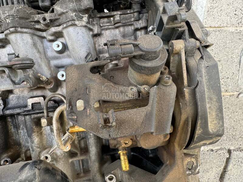 Boš pumpa 1.6 HDI 80kw za Peugeot 308, 207, 307 ...