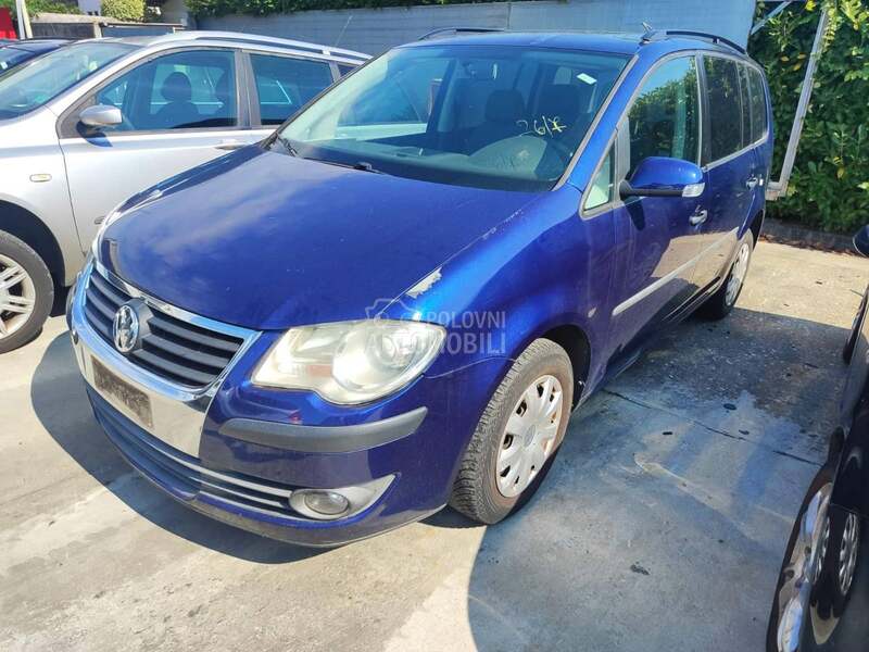 Prednja leva vrata za Volkswagen Touran od 2006. do 2010. god.