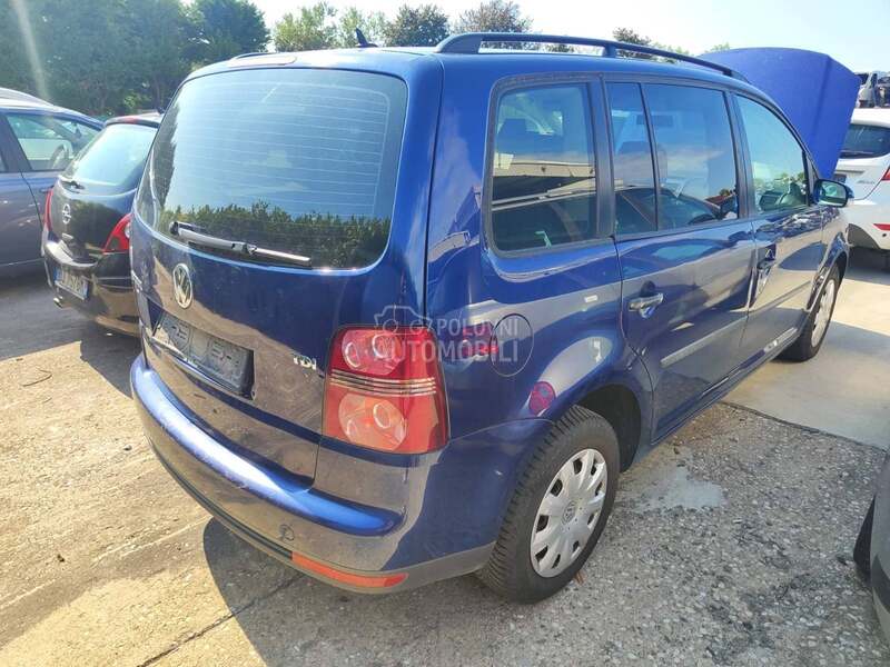 Zadnja desna vrata za Volkswagen Touran od 2006. do 2010. god.