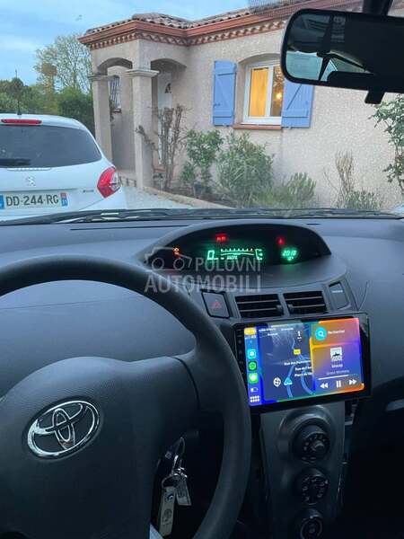 Multimedija za auto za Toyota Yaris