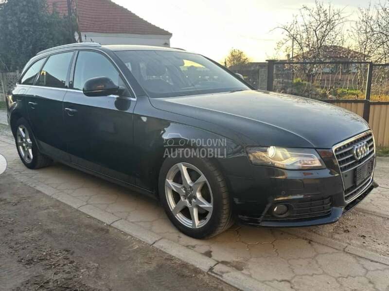 Vrata prednja desna crna B8 za Audi A4 od 2007. do 2015. god.