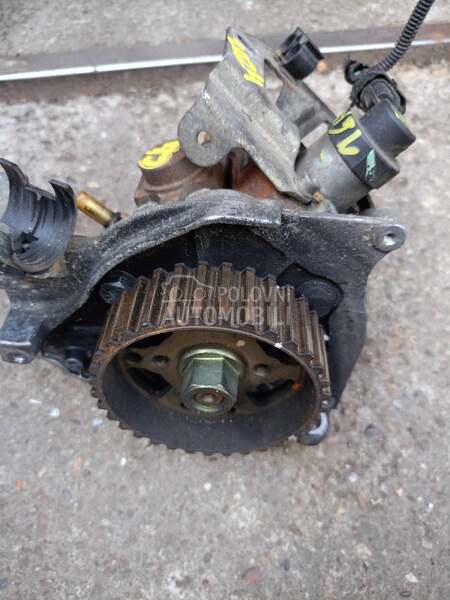 Pumpa motora 1.6 HDI za Citroen C4 Picasso od 2006. do 2013. god.