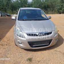 Polustranica, stub za Hyundai i20