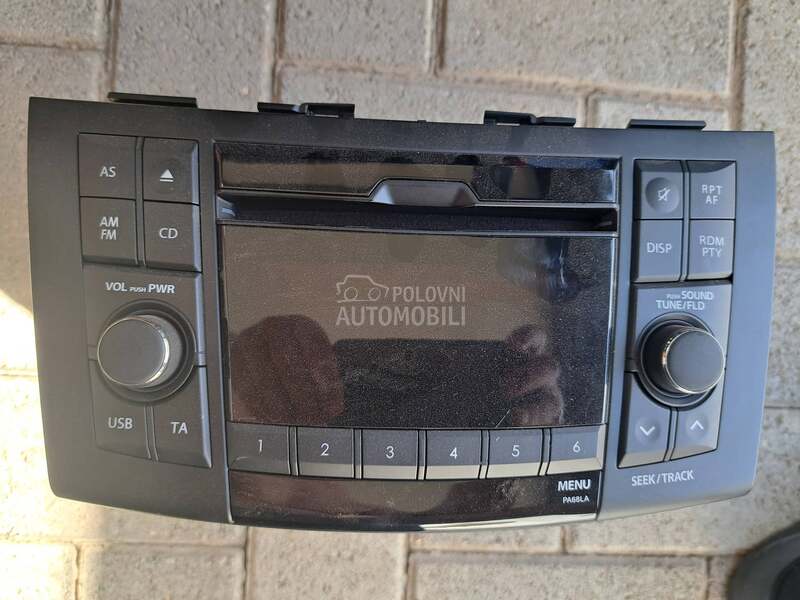 Radio CD za Suzuki Swift