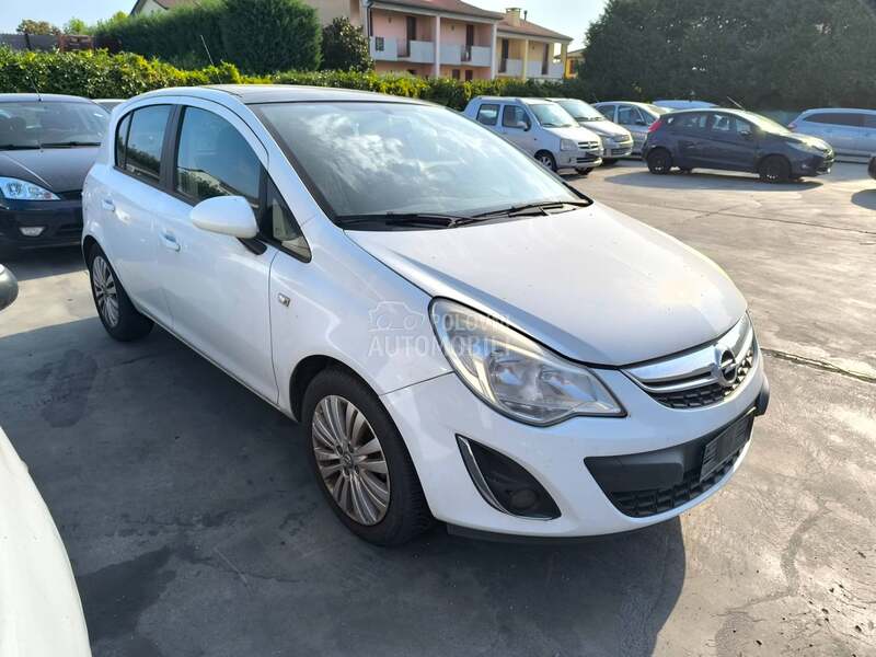 Desno krilo za Opel Corsa D za 2011. god.