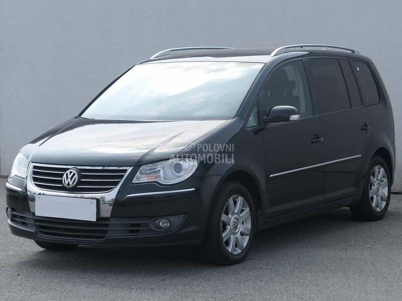Volkswagen Touran 2.0TDI -  kompletan auto u delovima