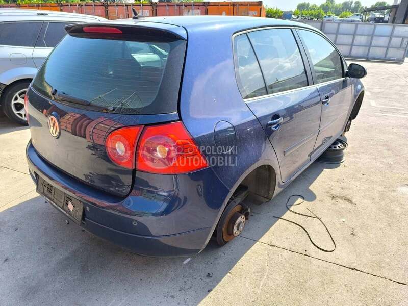 Zadnji branik za Volkswagen Golf 5 od 2003. do 2008. god.