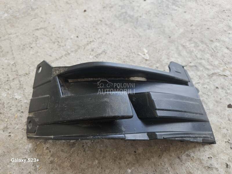 PLASTIKA NOSAC BRANIK za Mercedes Benz GLA Klasa
