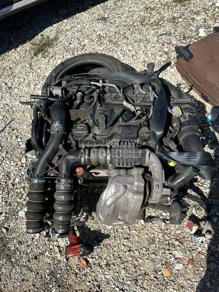 Motor kompletan 1.6 ehdi za Peugeot 3008 od 2011. do 2015. god.