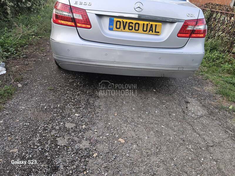 W 212 zadnji branik Avangard za Mercedes Benz E Klasa, E 200, E 220 ... od 2009. do 2012. god.