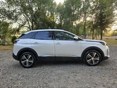 Peugeot 3008 1.5 Allure PerlaBela