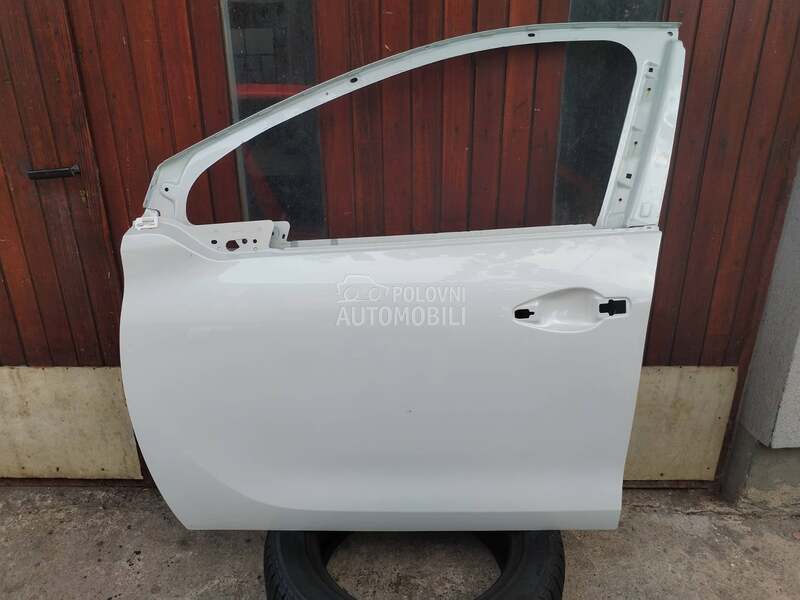 prednja leva vrata,bela perla za Peugeot 208 od 2012. do 2020. god.