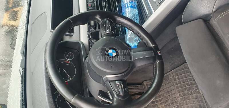 M volan sa sifterima orginal za BMW X5, X6 od 2014. do 2017. god.