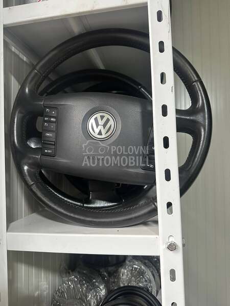 Volan za Volkswagen Touareg od 2003. do 2008. god.