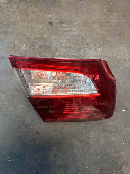 stop lampa leva za Mazda 626 od 1999. do 2002. god.